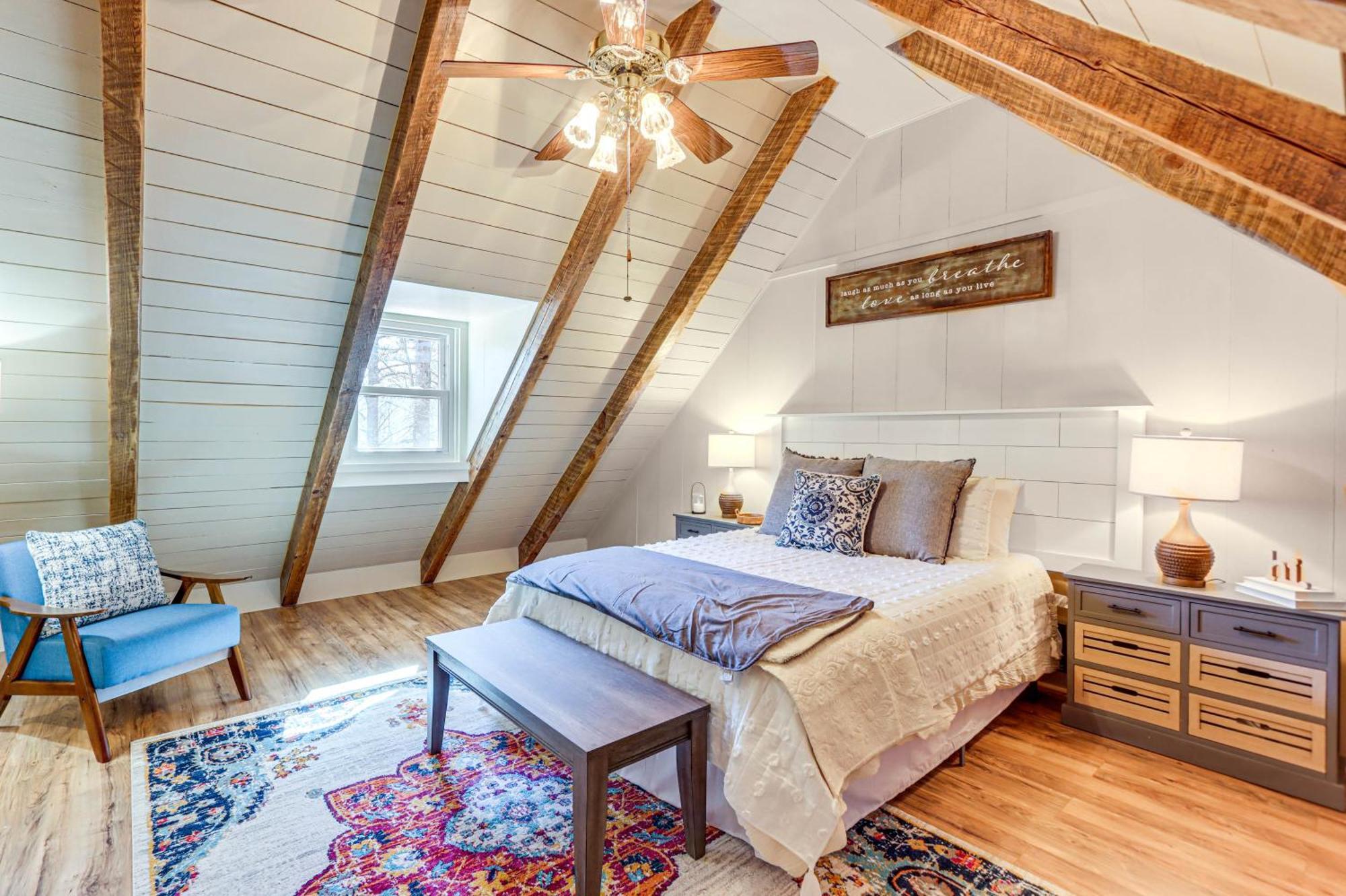 Dog-Friendly Hiawassee Cabin With Decks And Fire Pit! Екстер'єр фото