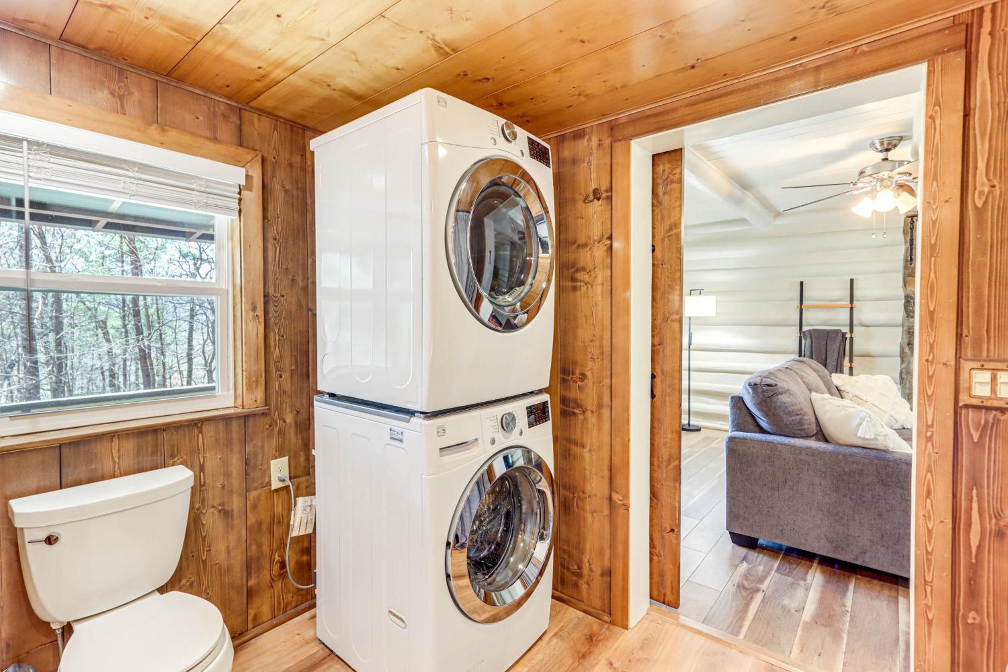 Dog-Friendly Hiawassee Cabin With Decks And Fire Pit! Екстер'єр фото